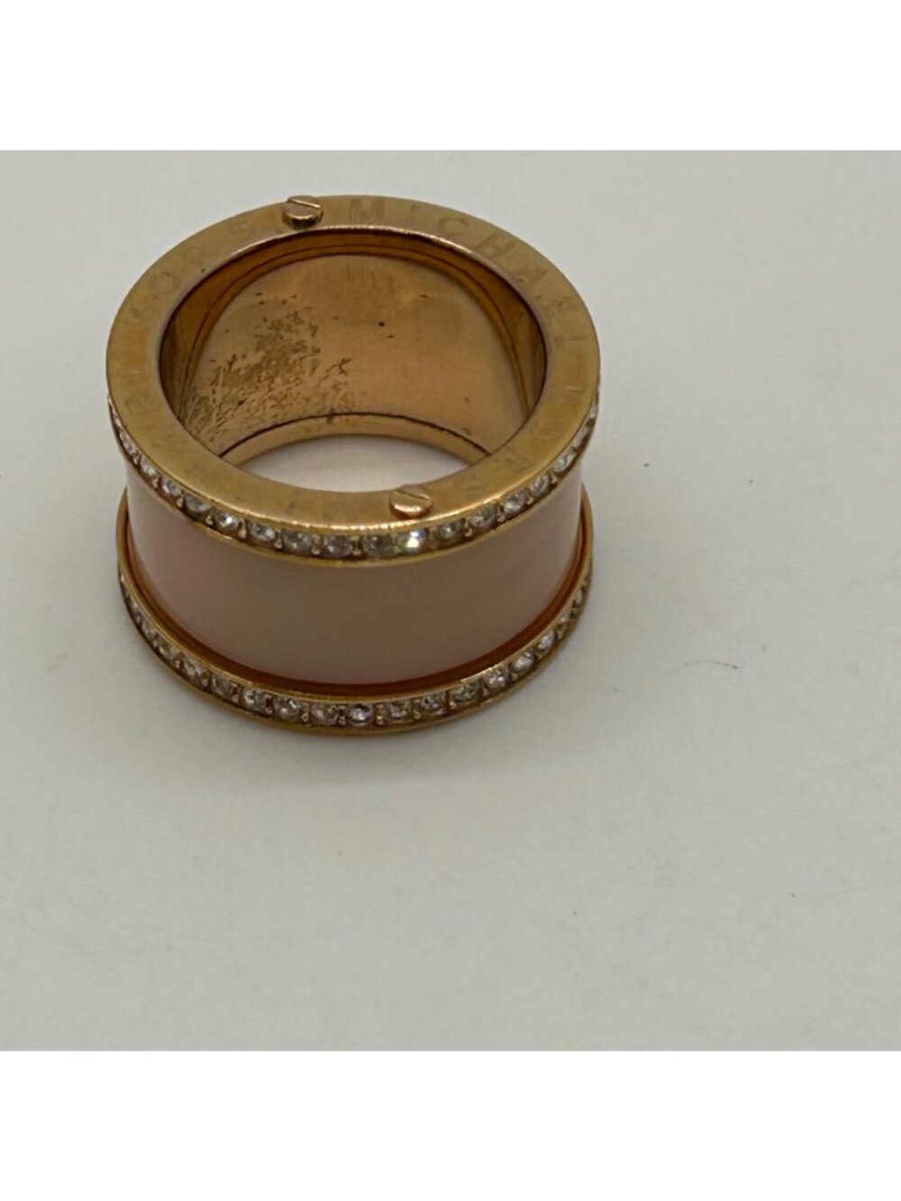 Michael Kors Gold-tone Barrel Ring With Coral Enamel & Crystal Accents Size 8 - Picture 7 of 11